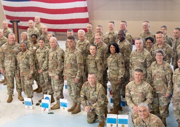 Top U.S. Army Reserve leadership confronts potential large-scale mobilization challenges