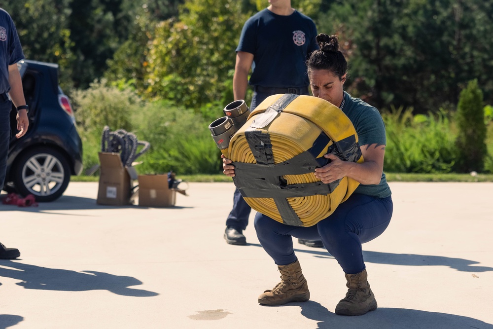 Marine Corps Officer trains for strongman competition