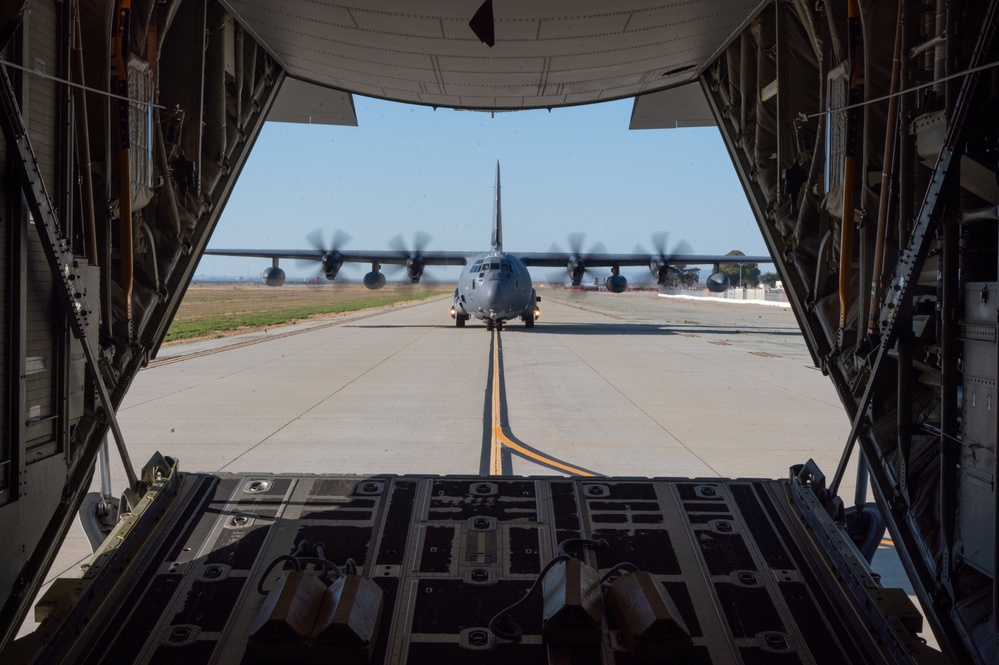 Helicopter Air-to-Air Refueling training