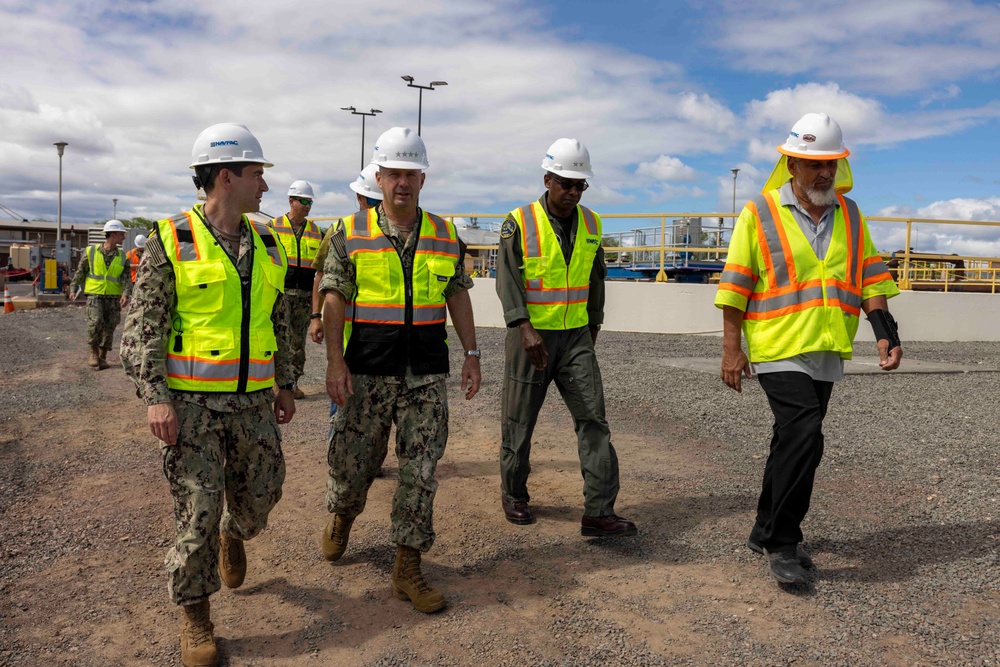 VCNO visits Joint Base Pearl Harbor-Hickam