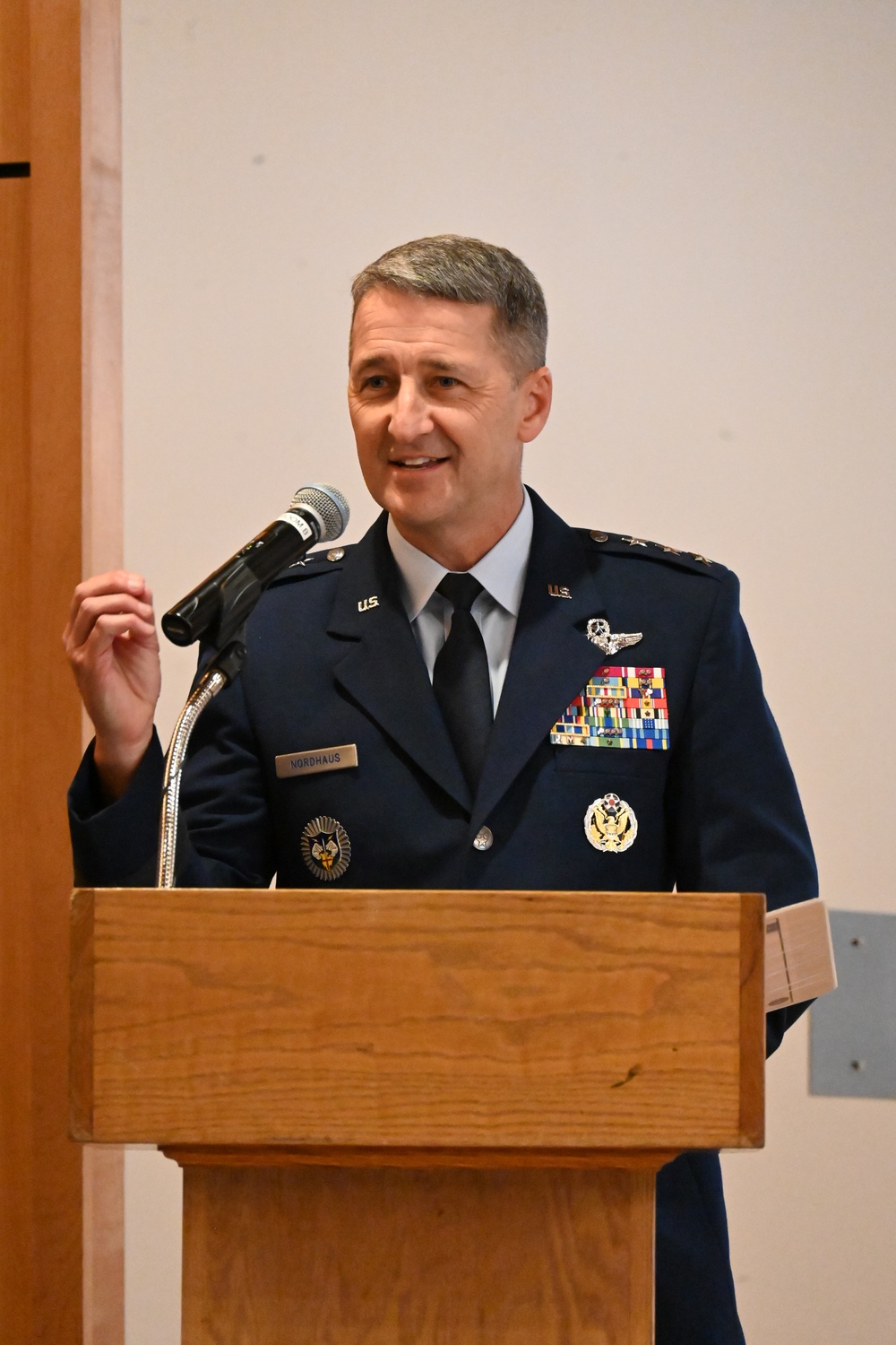 CONR-1AF (AFNORTH &amp; AFSPACE) welcomes Lt. Gen. Ahmann as new commander