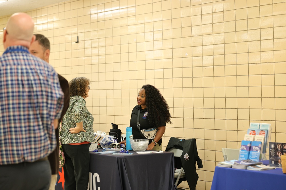 U.S. Army Corps of Engineers Hosts Flood Resilience Workshops for Chicago Communities Affected by 2023 Disasters