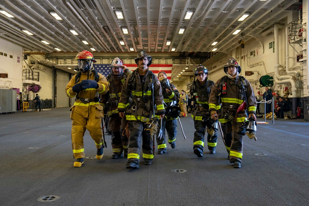 USS Tripoli and San Francisco Fire Department Conduct Joint Training during San Francisco Fleet Week