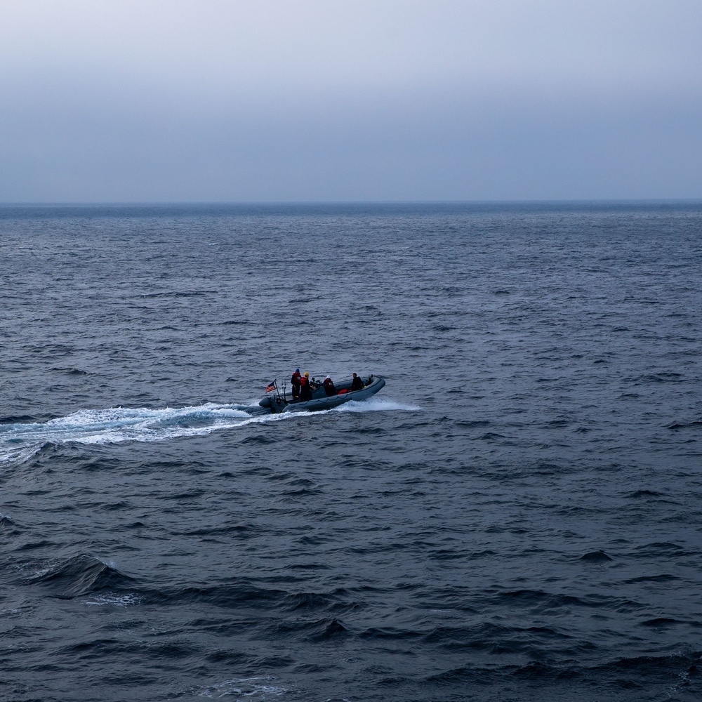 USS George Washington Conducts Small Boat Operations