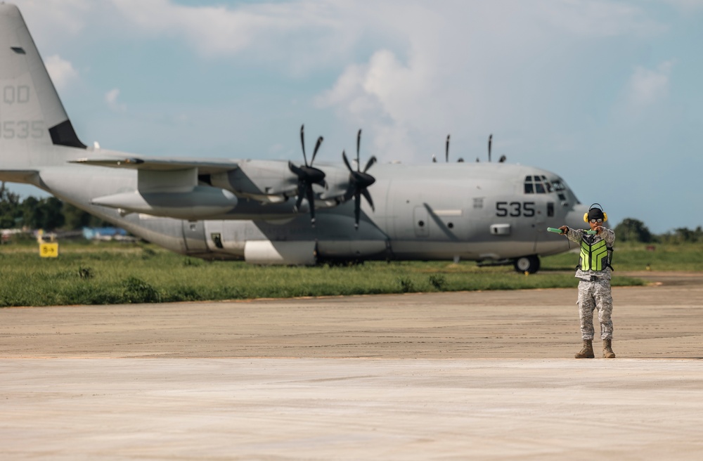 MRF-SEA Marines receive supplies in Laoag to Support Relief Efforts Alongside Philippine Allies