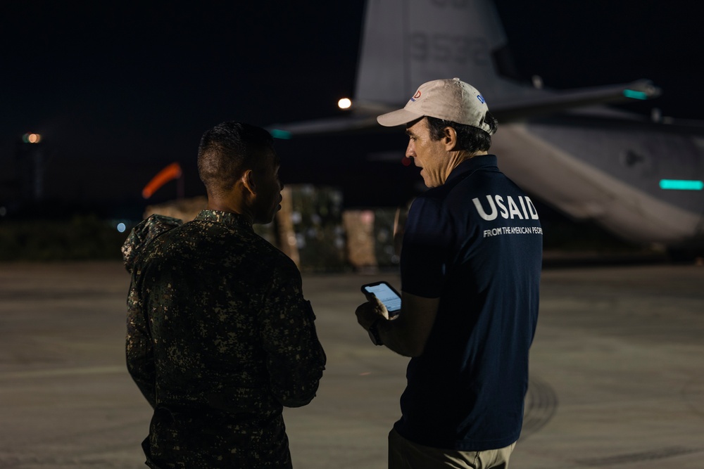 MRF-SEA Marines receive supplies in Laoag to Support Relief Efforts Alongside Philippine Allies