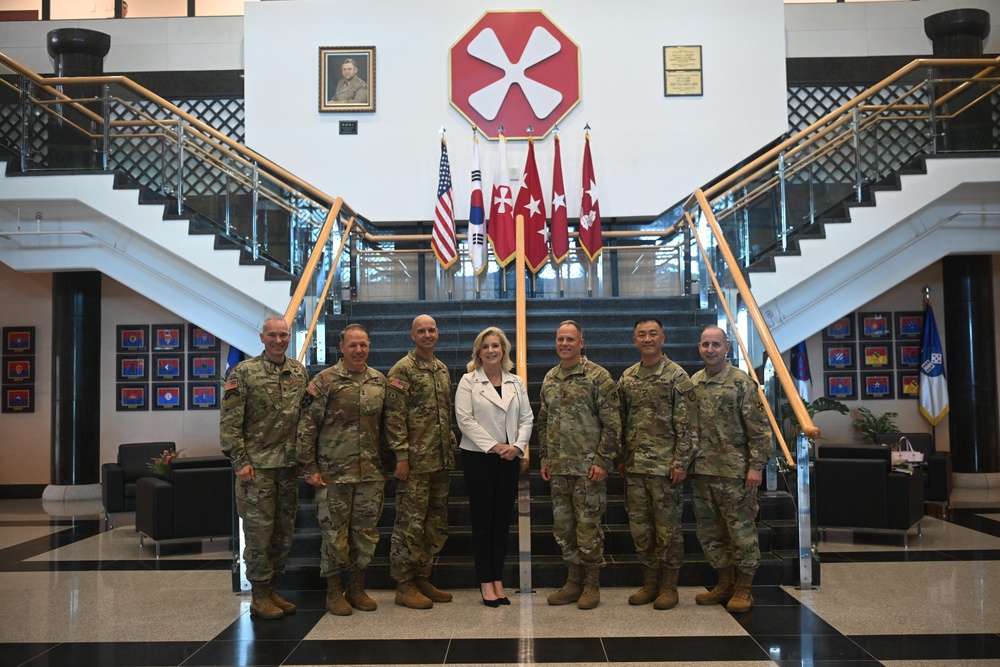 SECARMY Visits South Korea