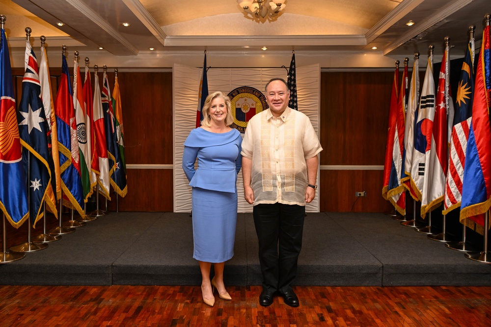 SECARMY Visits the Philippines