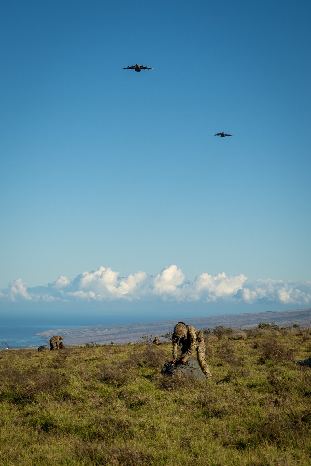 Arctic Angels Conduct Airborne Operations During JPMRC 25-01