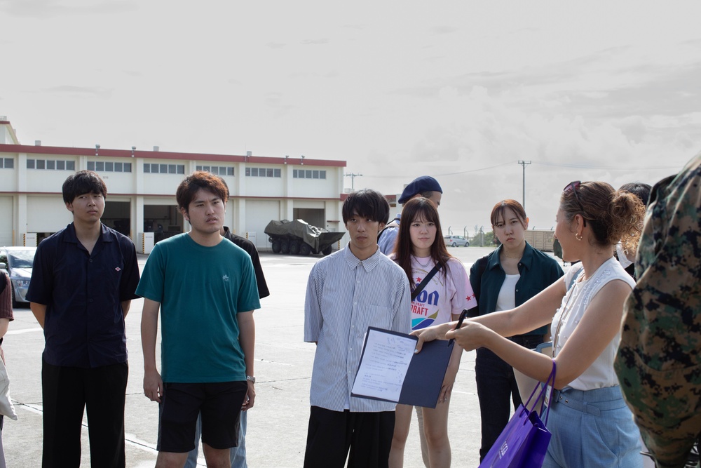 Waseda University Students Tour Camp Schwab