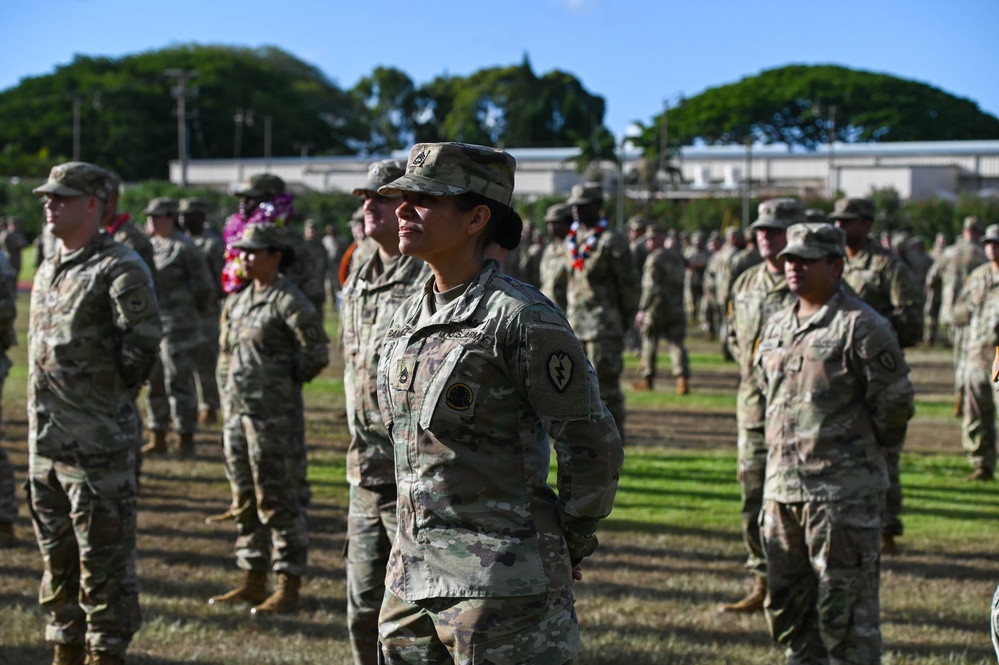 U.S. Army Hawaii Welcomes New Soldiers in Traditional Patching Ceremony