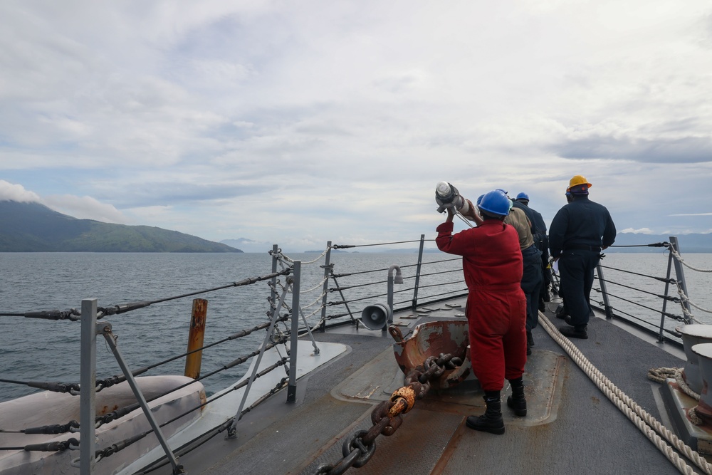 Sailors aboard the USS Howard conduct a sea and anchor detail in Subic Bay, Philippines