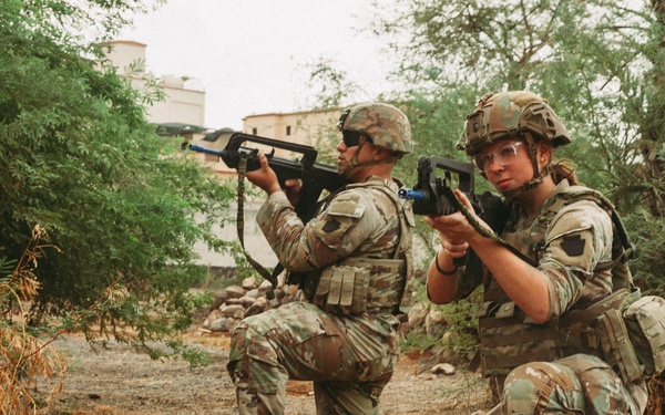 French and U.S. forces conduct close quarter combat training.