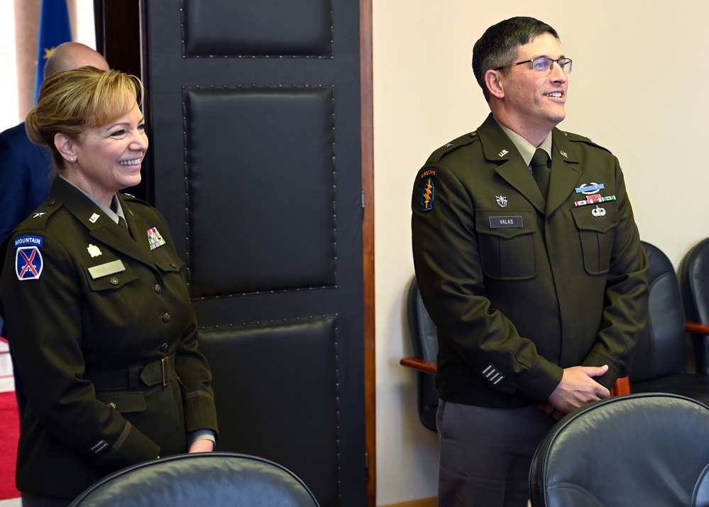 NHQSa Commander visits BiH MOD-Parliament
