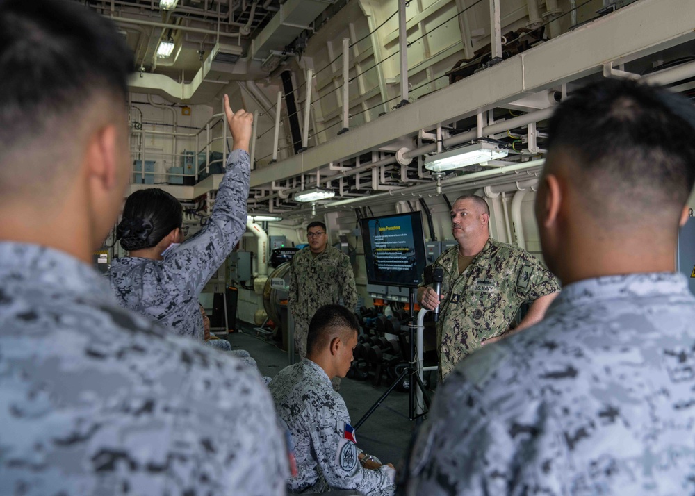 Fueling-At-Sea Training