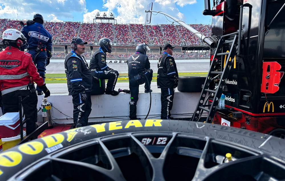 Airmen and families experience NASCAR at Talladega; Air Force and Space Force welcome new recruits