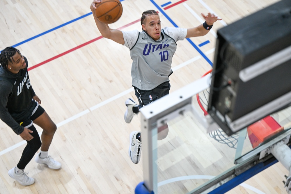 Jazz 'Hoops for Troops' scrimmage highlights John Collins' Hill AFB homecoming