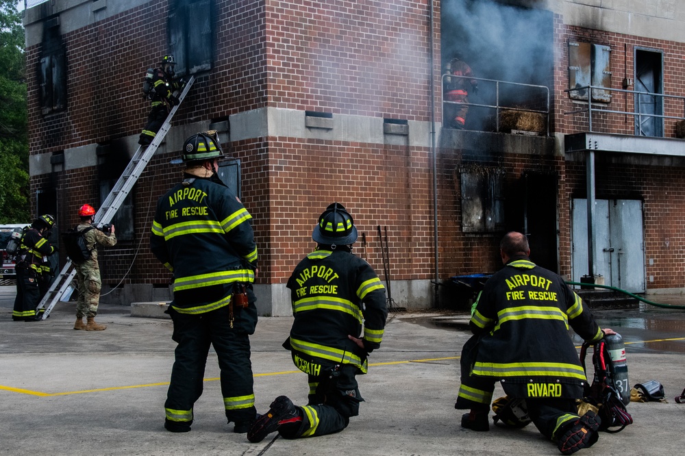 177th Fighter Wing Joins Local Fire Department for Controlled Burn VEIS Training