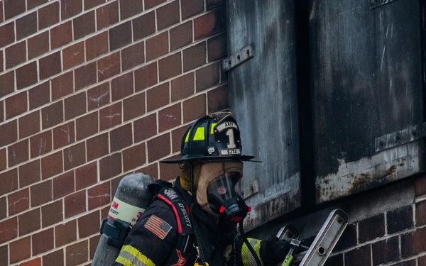 177th Fighter Wing Joins Local Fire Department for Controlled Burn VEIS Training