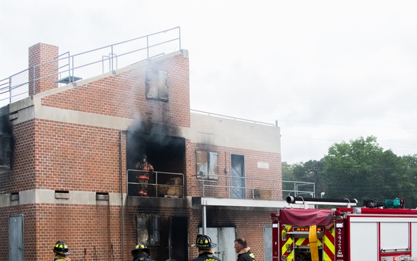 177th Fighter Wing Joins Local Fire Department for Controlled Burn VEIS Training