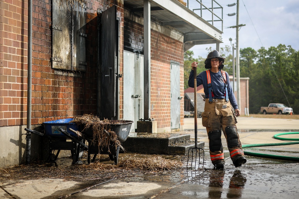 177th Fire and Emergency Services Participates in Live-Fire Training