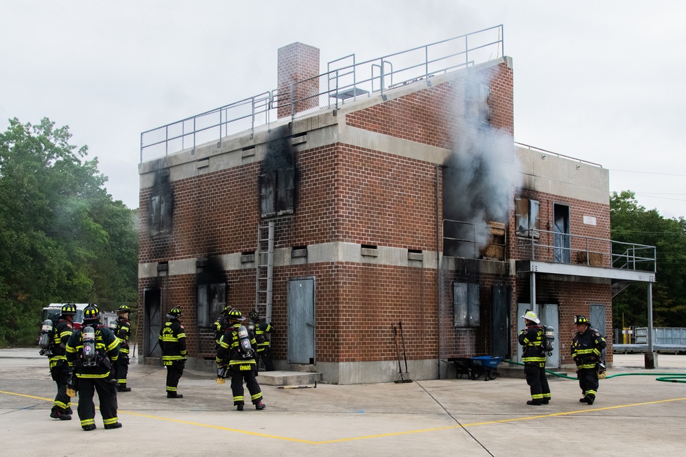 177th Fighter Wing Joins Local Fire Department for Controlled Burn VEIS Training