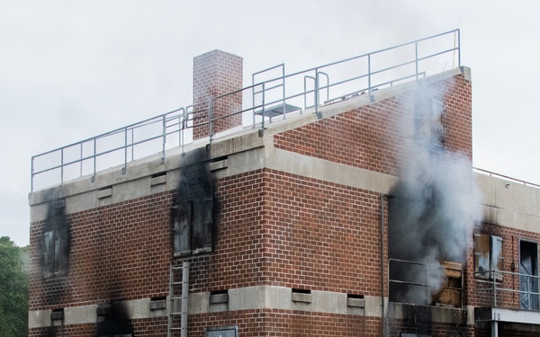 177th Fighter Wing Joins Local Fire Department for Controlled Burn VEIS Training