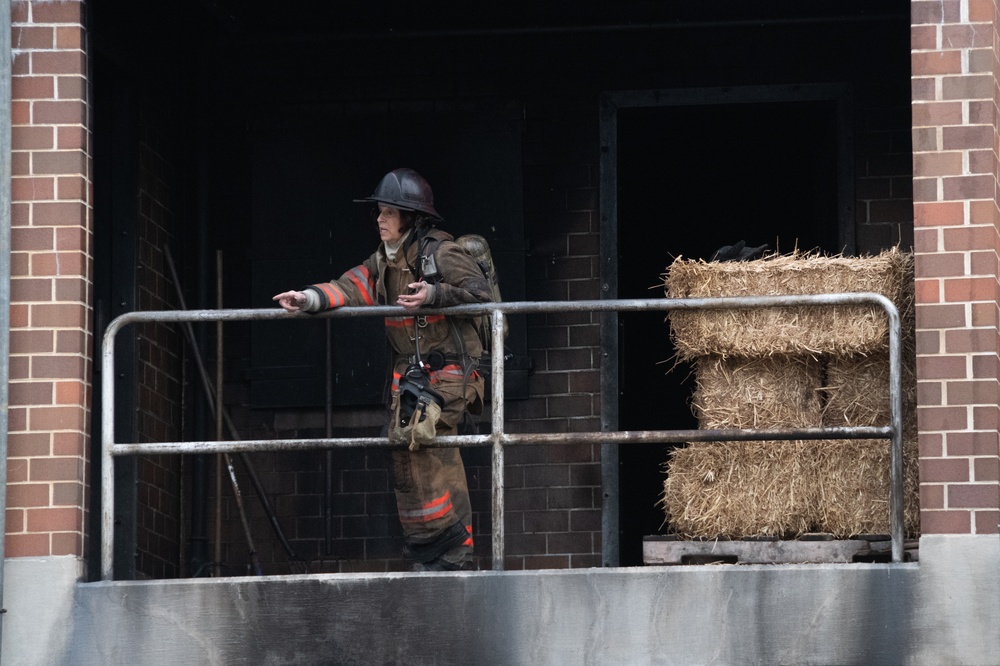 177th Fighter Wing Joins Local Fire Department for Controlled Burn VEIS Training