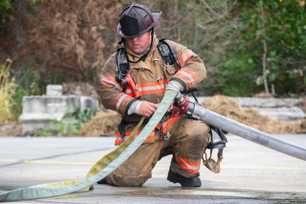 177th Fighter Wing Joins Local Fire Department for Controlled Burn VEIS Training