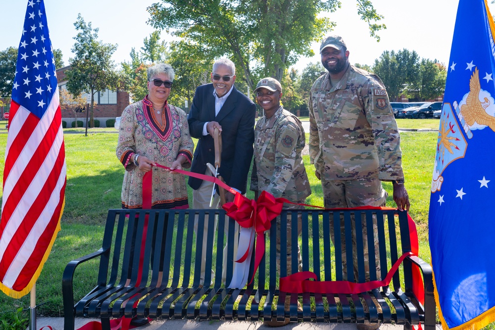 Scott AFB honors Tuskegee Airman in bench unveiling ceremony