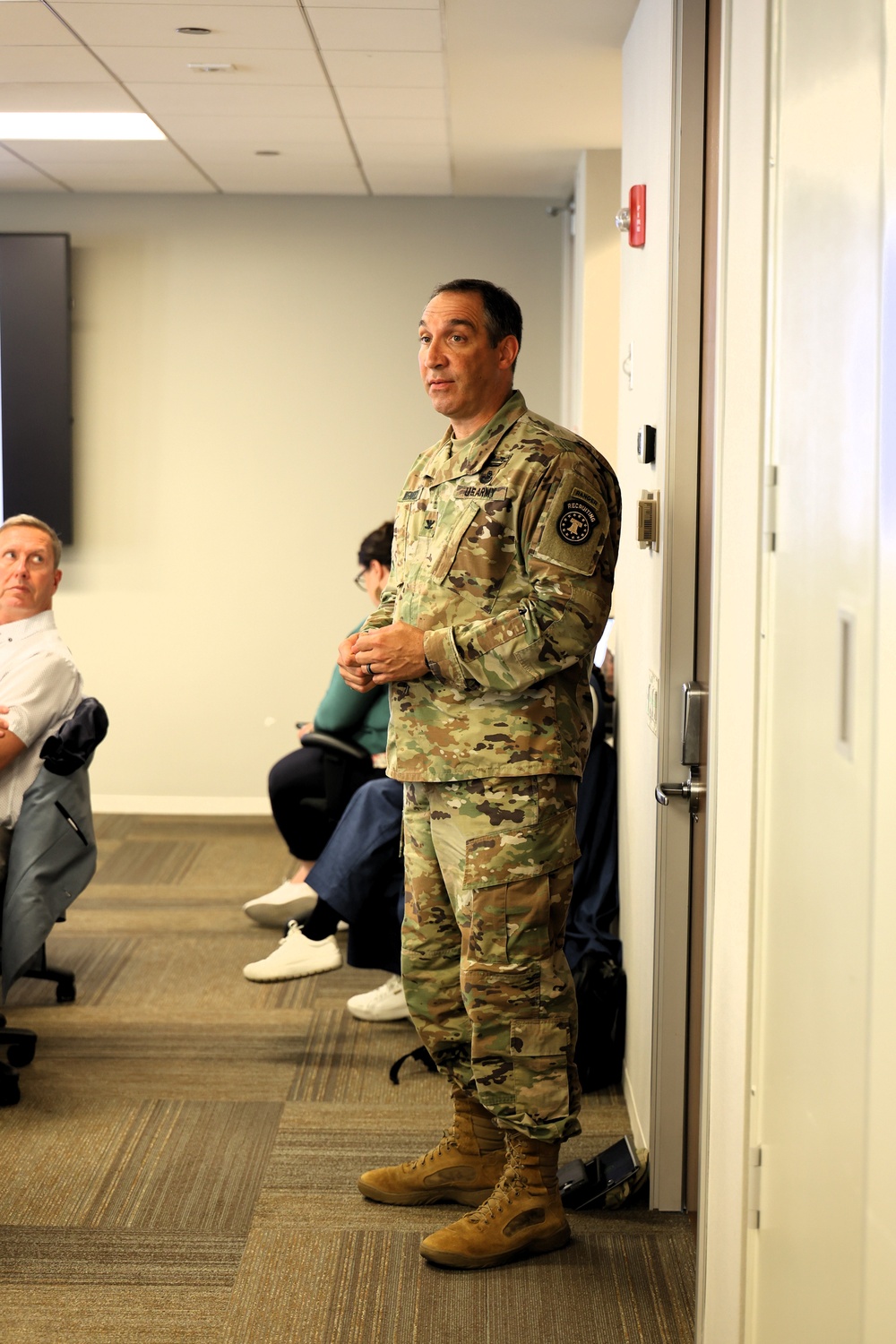 AEMO visits USACE Chicago to discuss to brief senior leadership on current Army marketing