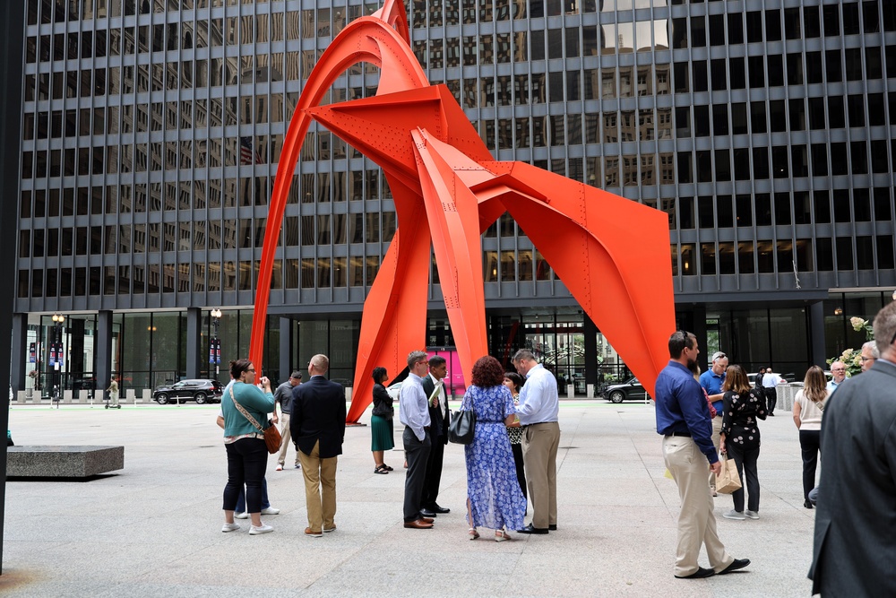 AEMO visits USACE Chicago to discuss to brief senior leadership on current Army marketing