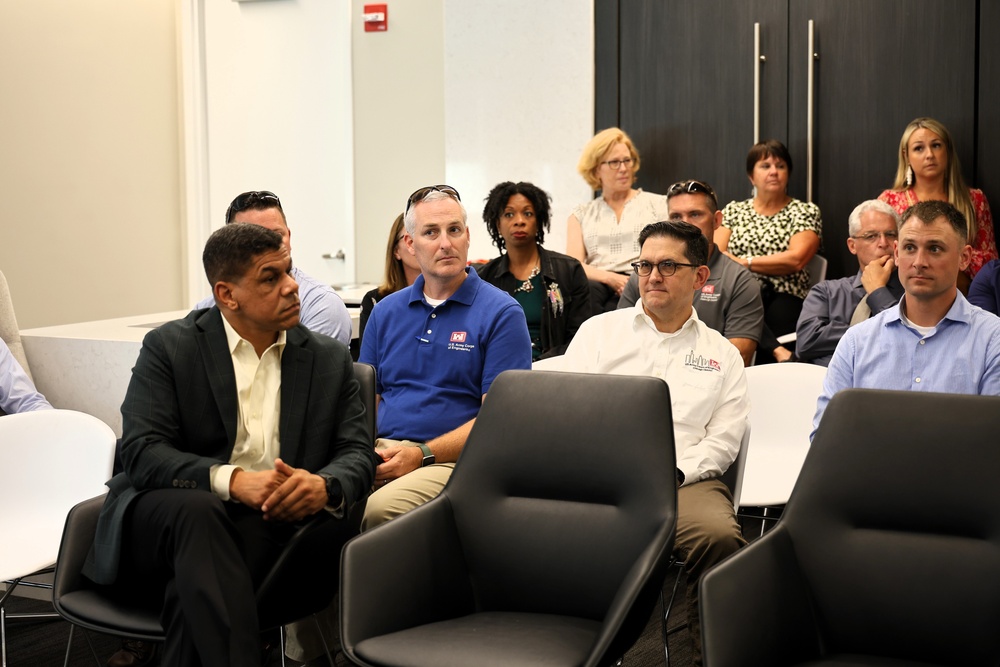 AEMO visits USACE Chicago to discuss to brief senior leadership on current Army marketing