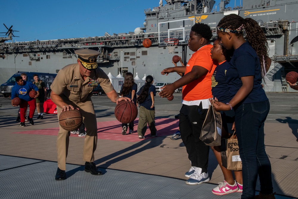 San Francisco Fleet Week Hosts Hoops for Troops