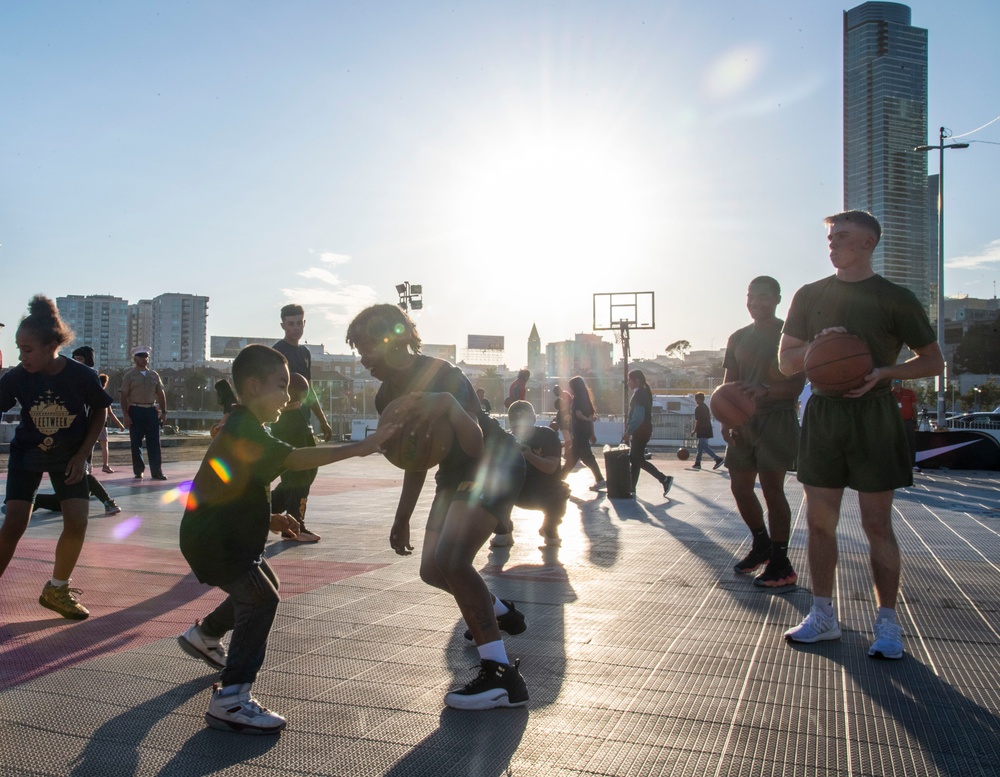 San Francisco Fleet Week Hosts Hoops for Troops