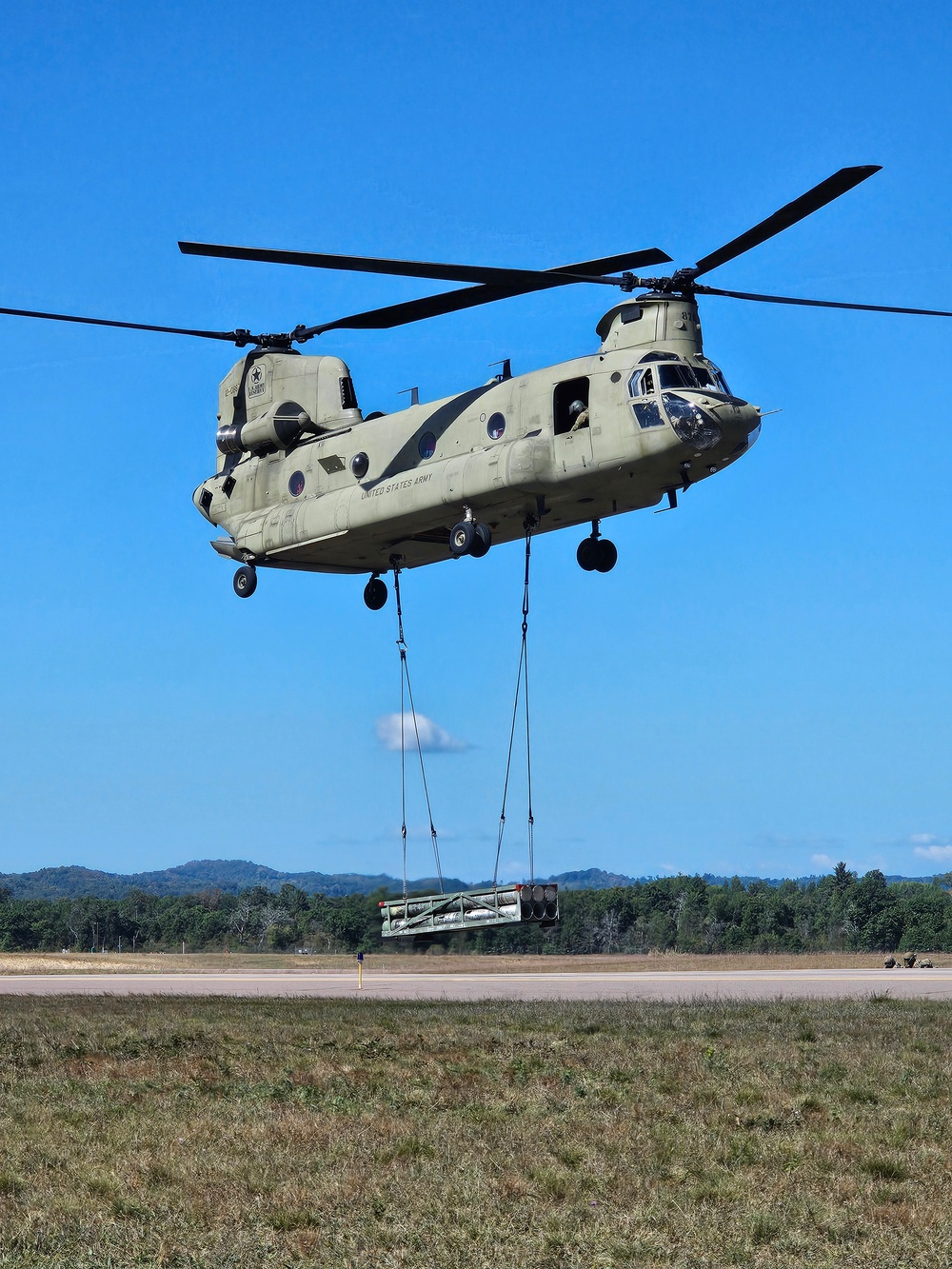 CH-47 crew, 89B students conduct September sling-load training at Fort McCoy