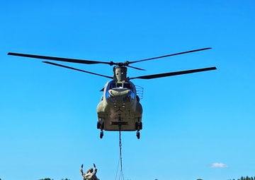 CH-47 crew, 89B students conduct September sling-load training at Fort McCoy