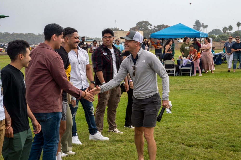 USS Carl Vinson Holds Command Picnic and Resource Fair