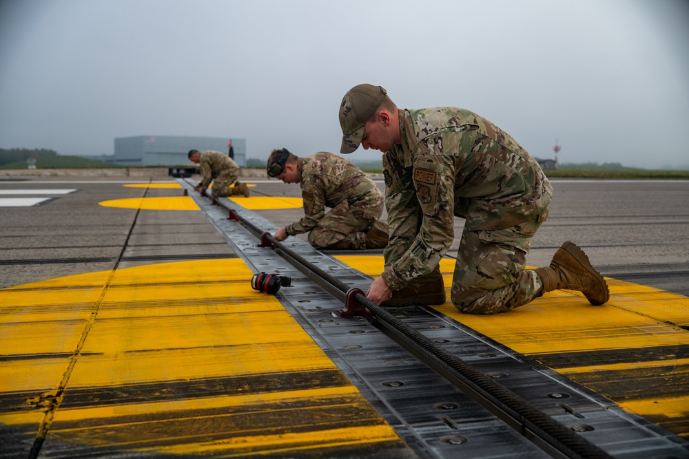 148th Fighter Wing’s F-16 Aircraft Arresting System Certification