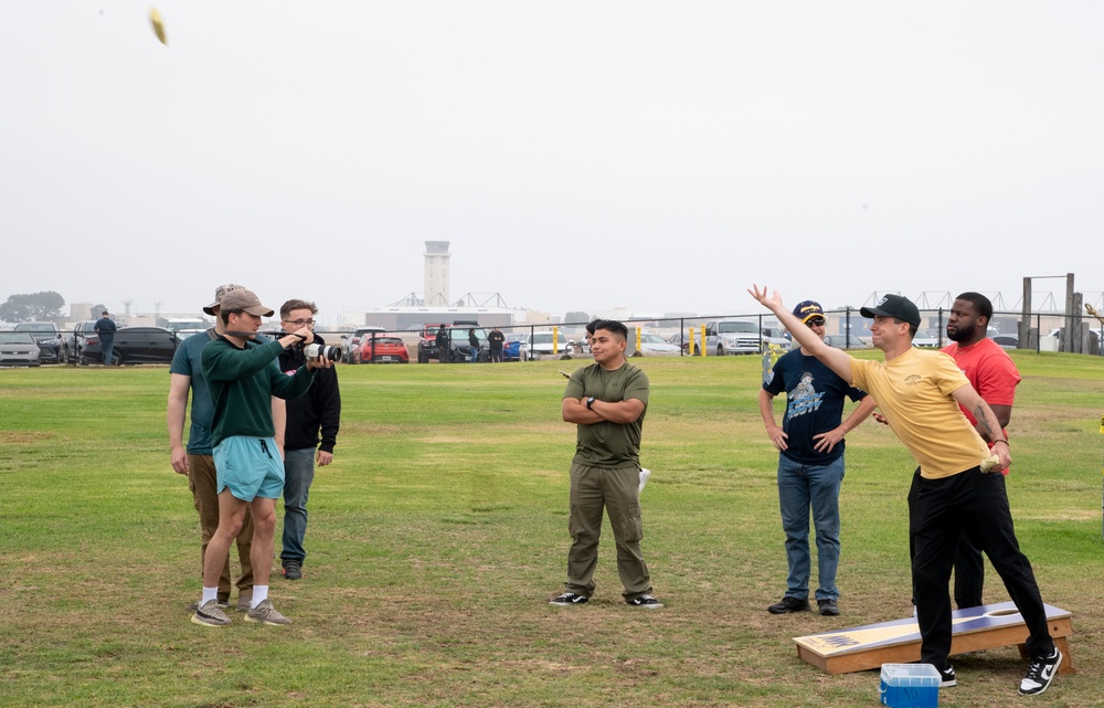 USS Carl Vinson Holds Command Picnic and Resource Fair