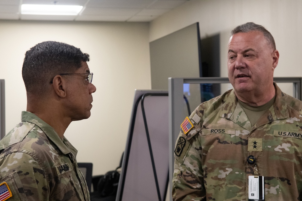 USACE Division Commander Visits Tenn. National Guard and Emergency Management Agency