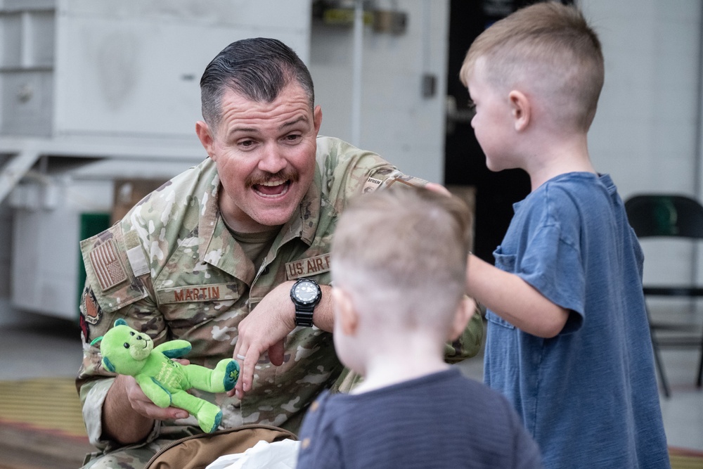 4th Fighter Wing Airmen return from deployment