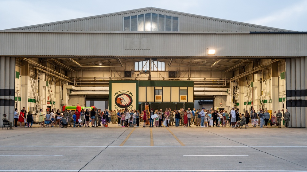 4th Fighter Wing Airmen return from deployment