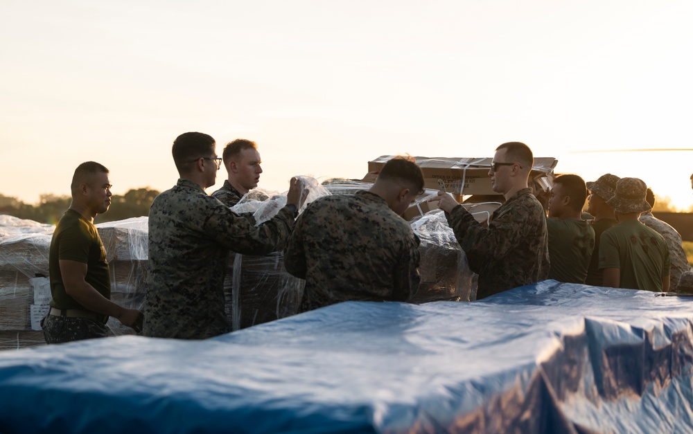 MRF-SEA Marines receive supplies in Laoag to Support Relief Efforts Alongside Philippine Allies