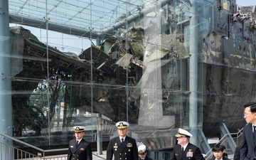 CDRUSINDOPACOM visits The Cheonan Memorial