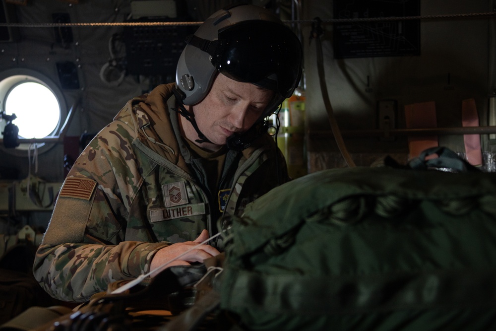 176th Wing Rescue Triad hones skills over Alaska