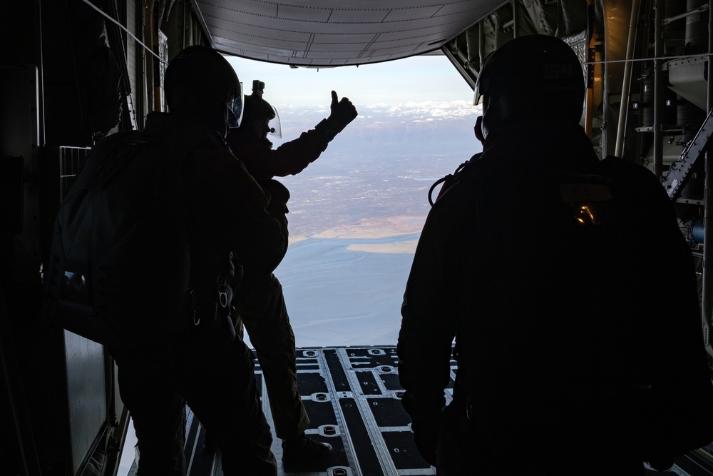 176th Wing Rescue Triad hones skills over Alaska