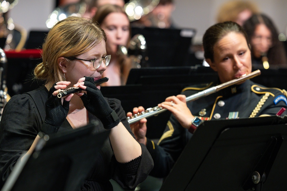 The U.S. Army Band performs jointly with George Mason University music students in community concert