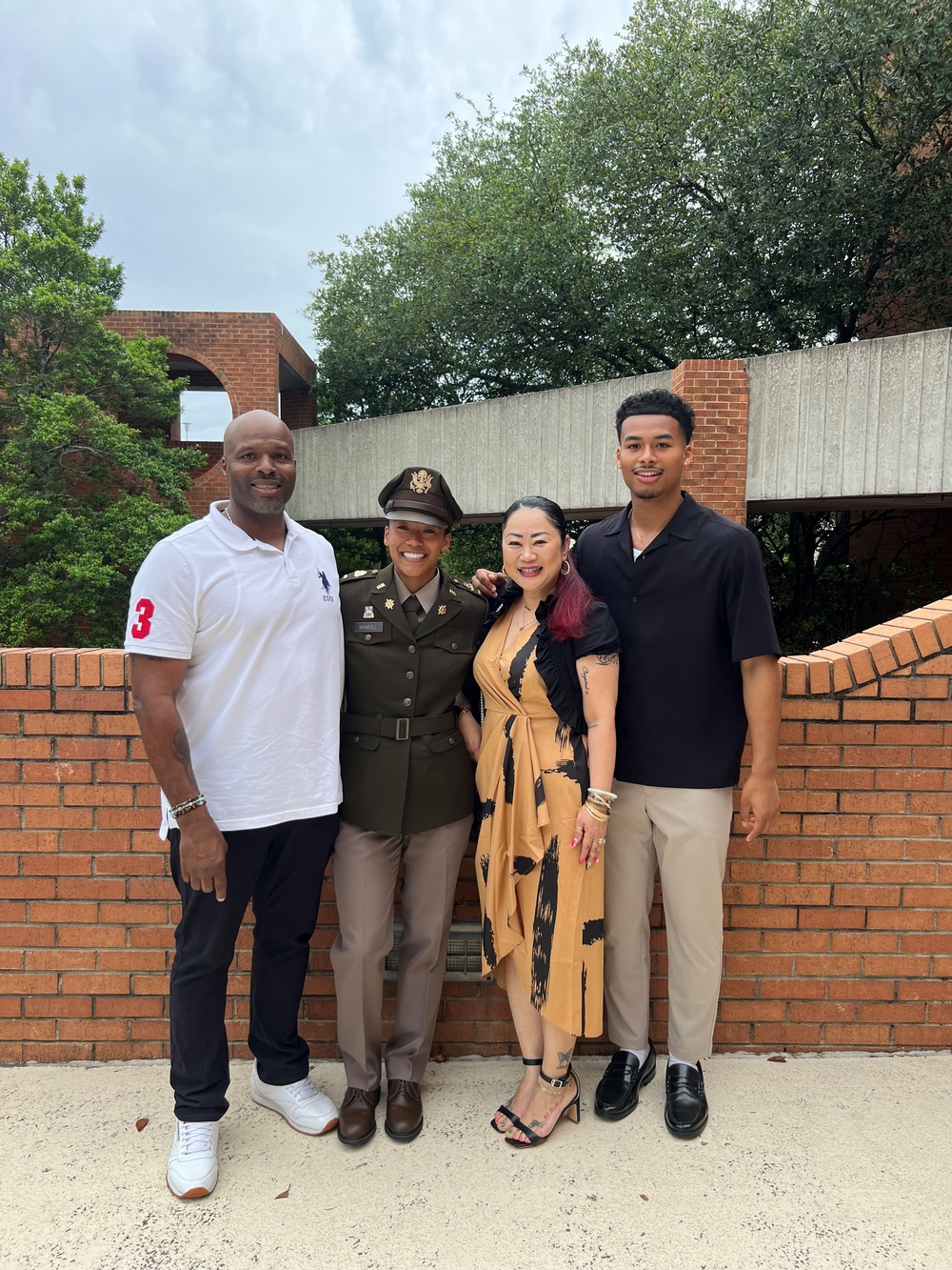 Camp Zama HS graduate speaks to JROTC cadets on experiences as newly commissioned Army officer