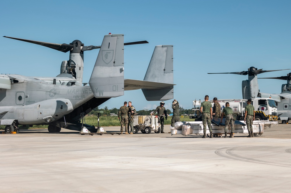 MRF-SEA Marines load MV-22 Osprey’s in Laoag to Support Relief Efforts Alongside Philippine Allies